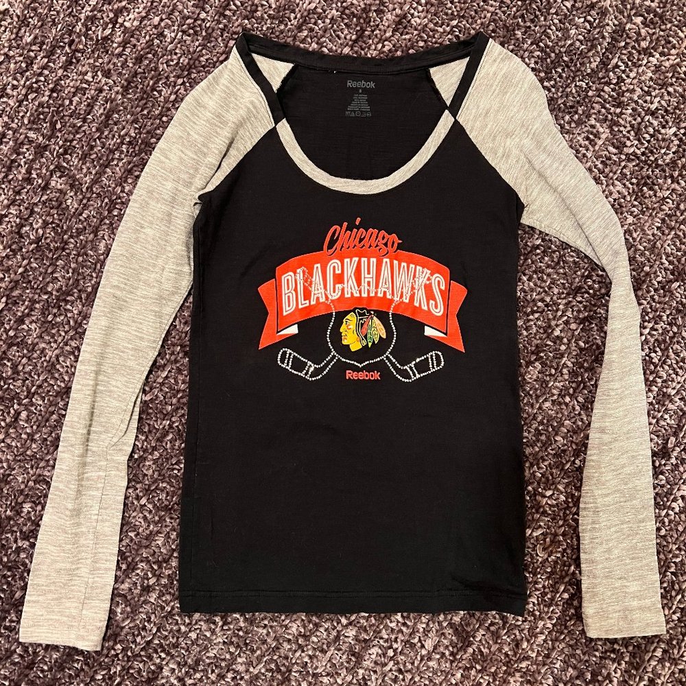 Reebok Womens Chicago Blackhawks Long sleeve Tee
